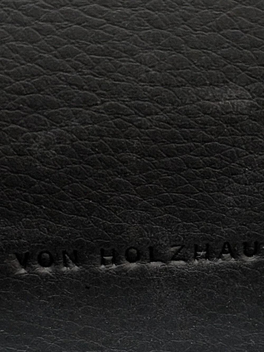 Von Holzhausen The iPad Portfolio in Black NWT